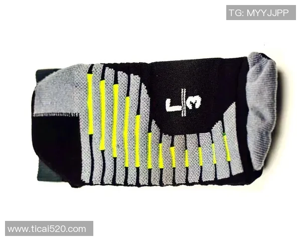 球袜的设计演变与穿着舒适度的提升探索