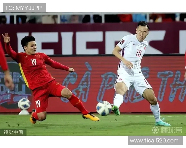 重庆足球队实力解析与未来发展展望聚焦足球运动的崛起与挑战