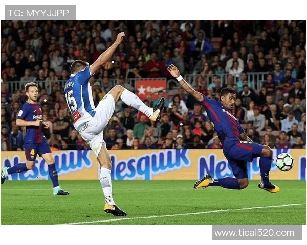 西甲巴萨联赛实况表现与战术风格深度分析